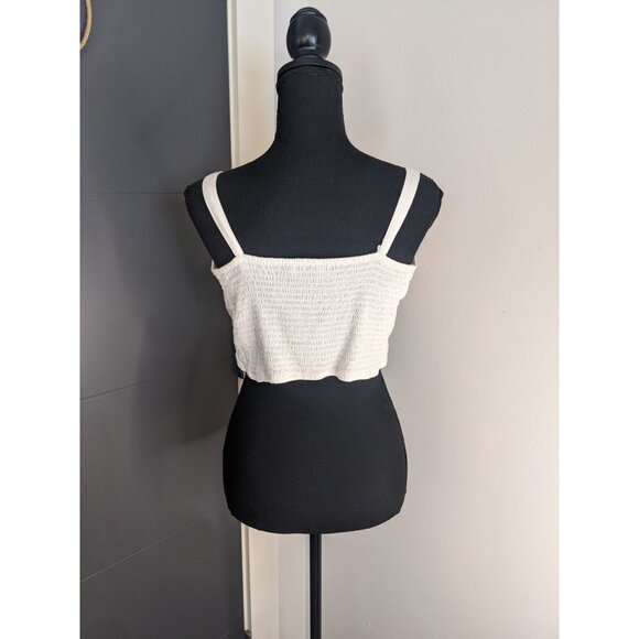 Abercrombie & Fitch White Linen and Cotton Blend Smocked Tie-Front Crop Top - XL - Picture 2 of 8
